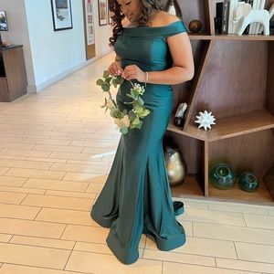 Emerald green bridesmaid dress